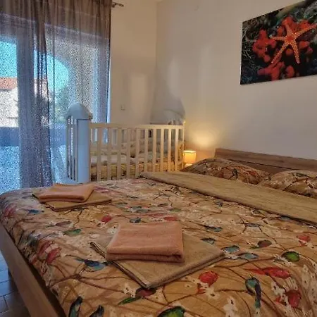 Villa Luxury Five Stars With Pool, Near - By Traveler Tourist Agency Krk - Id 2140