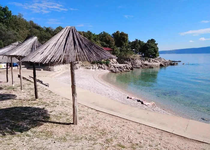 Luxury Five Stars With Pool, Near - By Traveler Tourist Agency Krk - Id 2140 * Pinezići